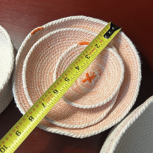 DESK essentials rope bowls for the tidy mommy in orange and white. 7 pieces - Picture 8 of 12